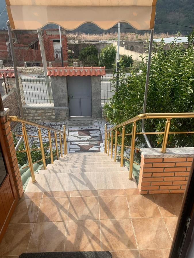 Vila Demaj! Free Parking بيرات المظهر الخارجي الصورة