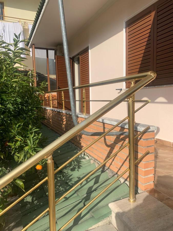 Vila Demaj! Free Parking بيرات المظهر الخارجي الصورة